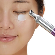 VT COSMETICS REEDLE SHOT LIFTING EYE CREAM (15ml)